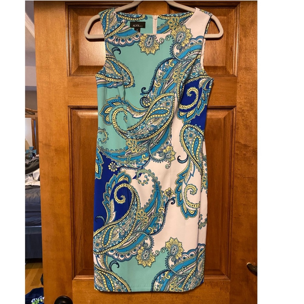 Alyx sleeveless paisley shift dress